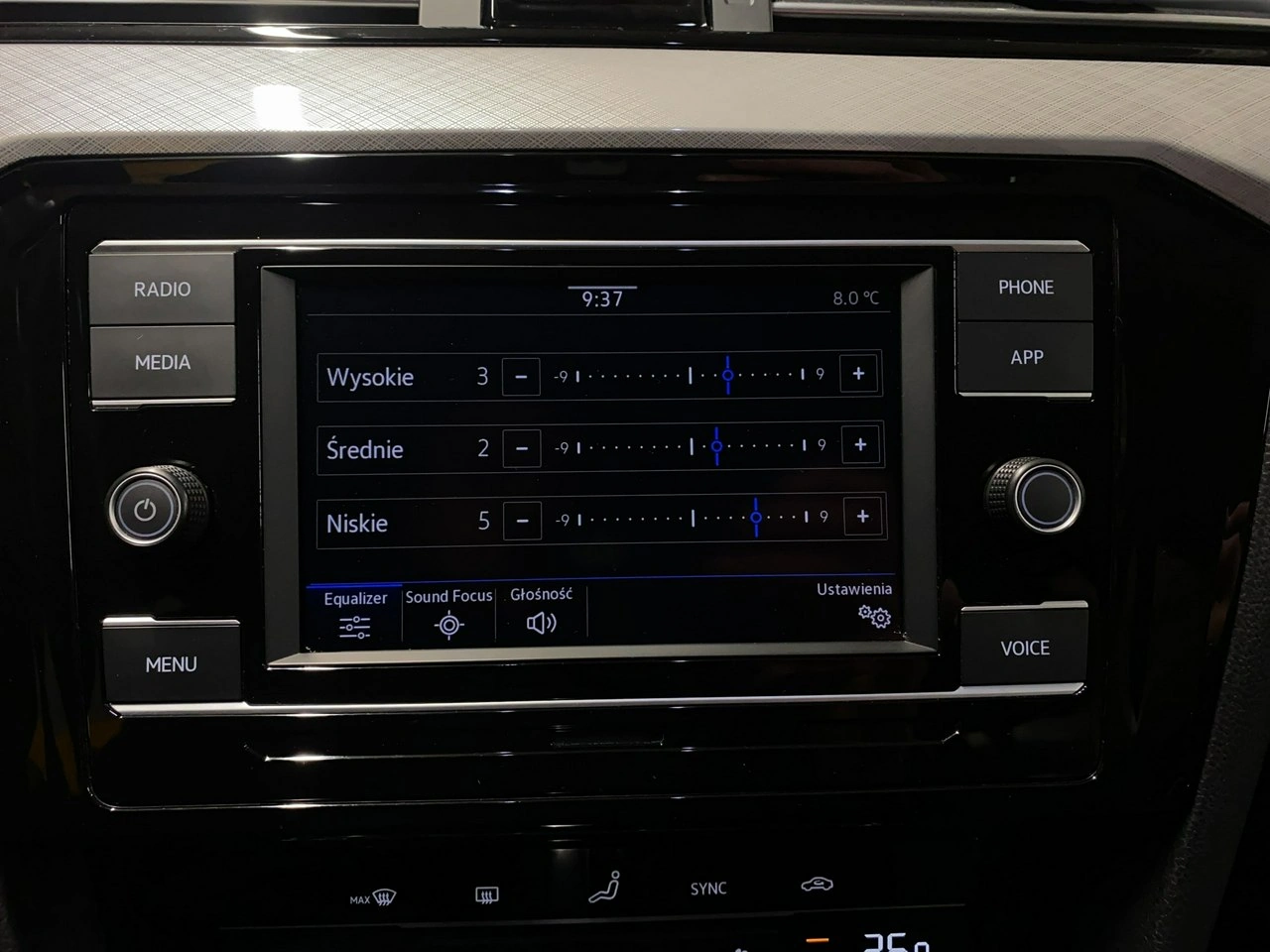 Volkswagen Passat - Zdjęcie 28