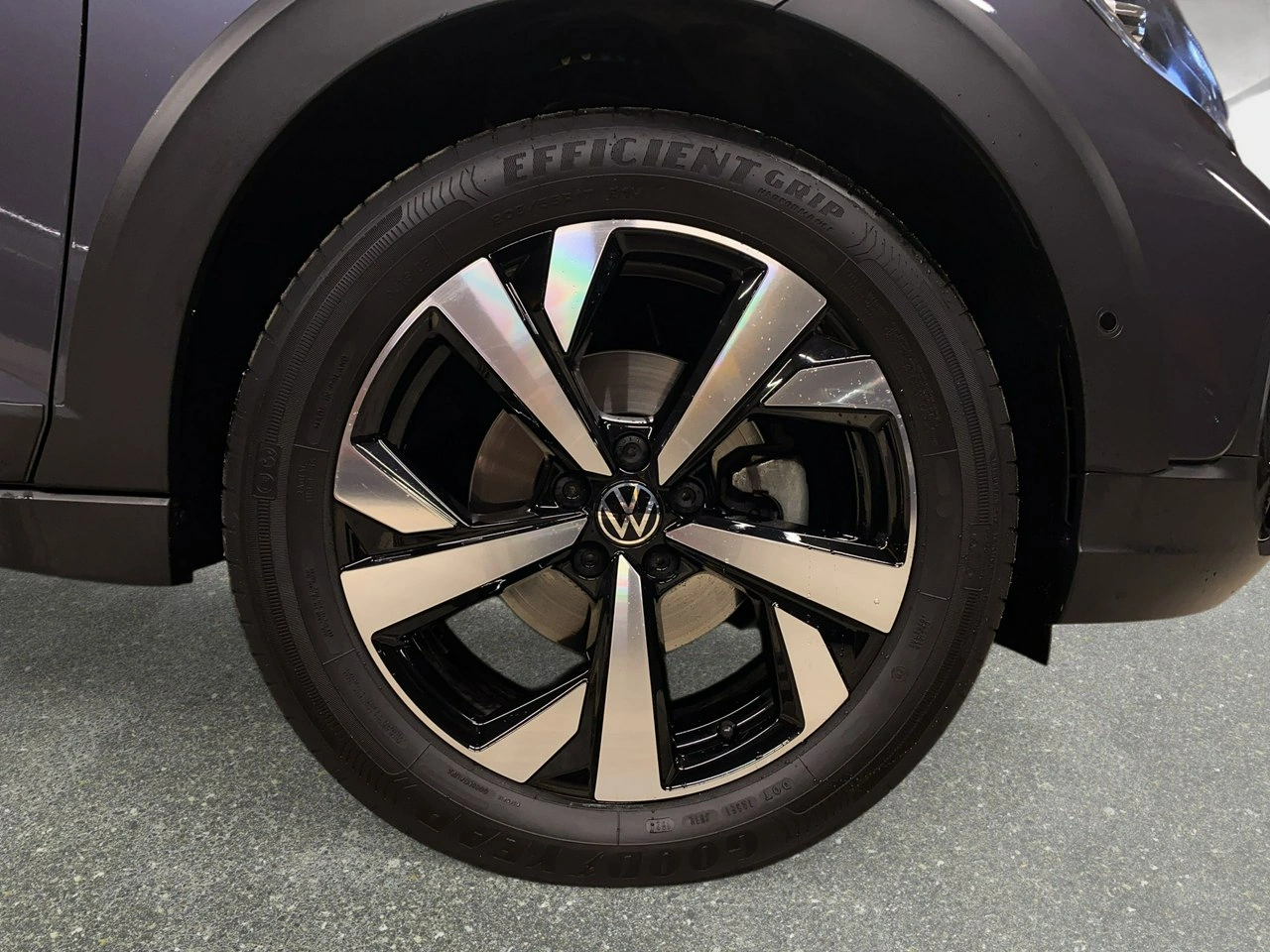 Volkswagen Taigo - Zdjęcie 9