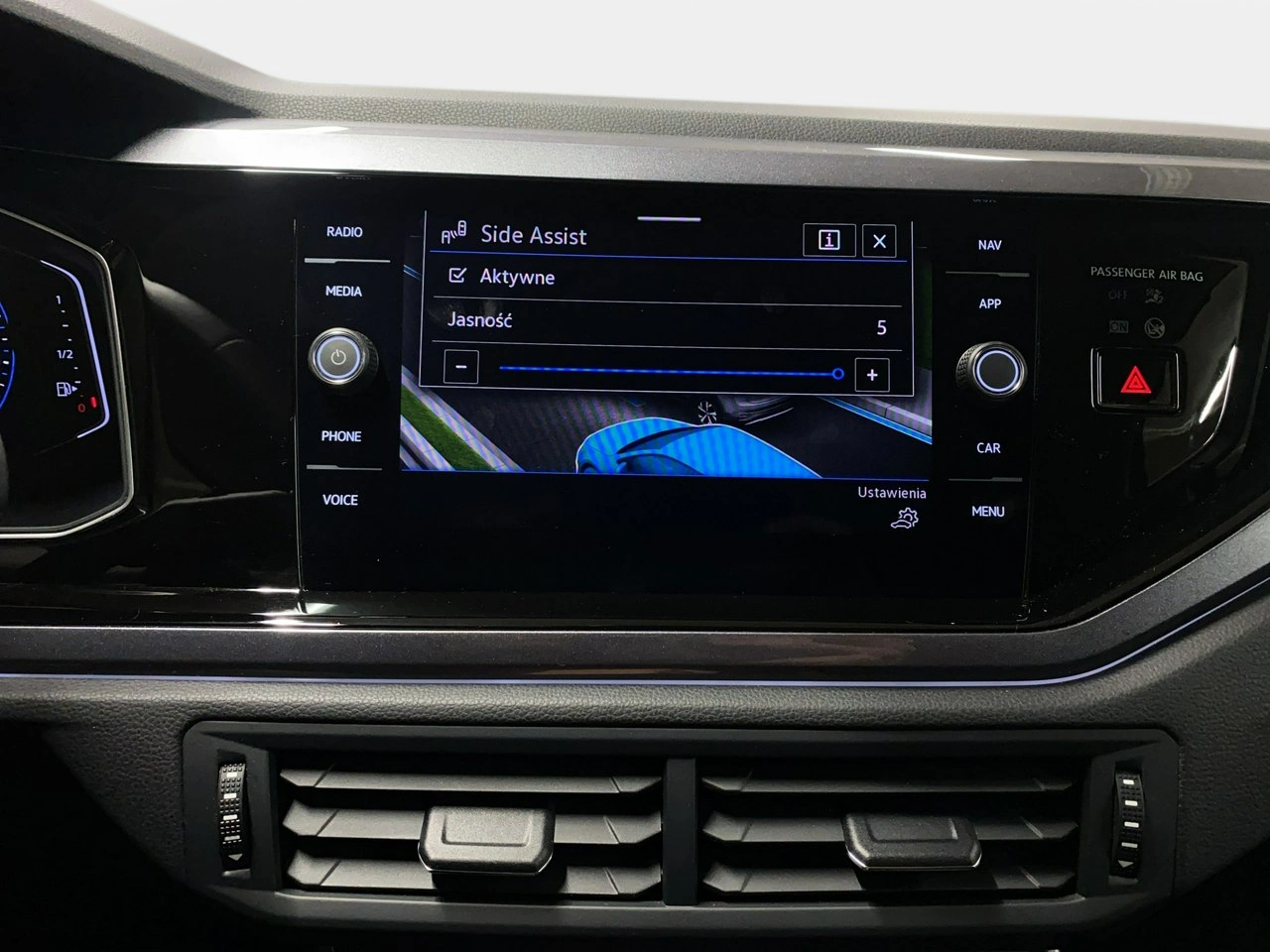 Volkswagen Taigo - Zdjęcie 35