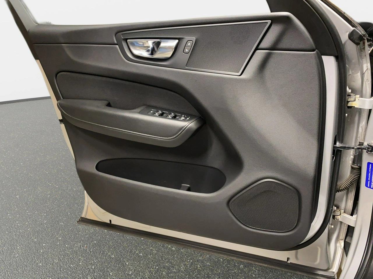 Volvo XC 60 - Zdjęcie 27