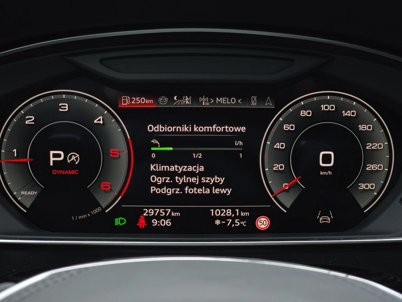 Audi A8 - Zdjęcie 12