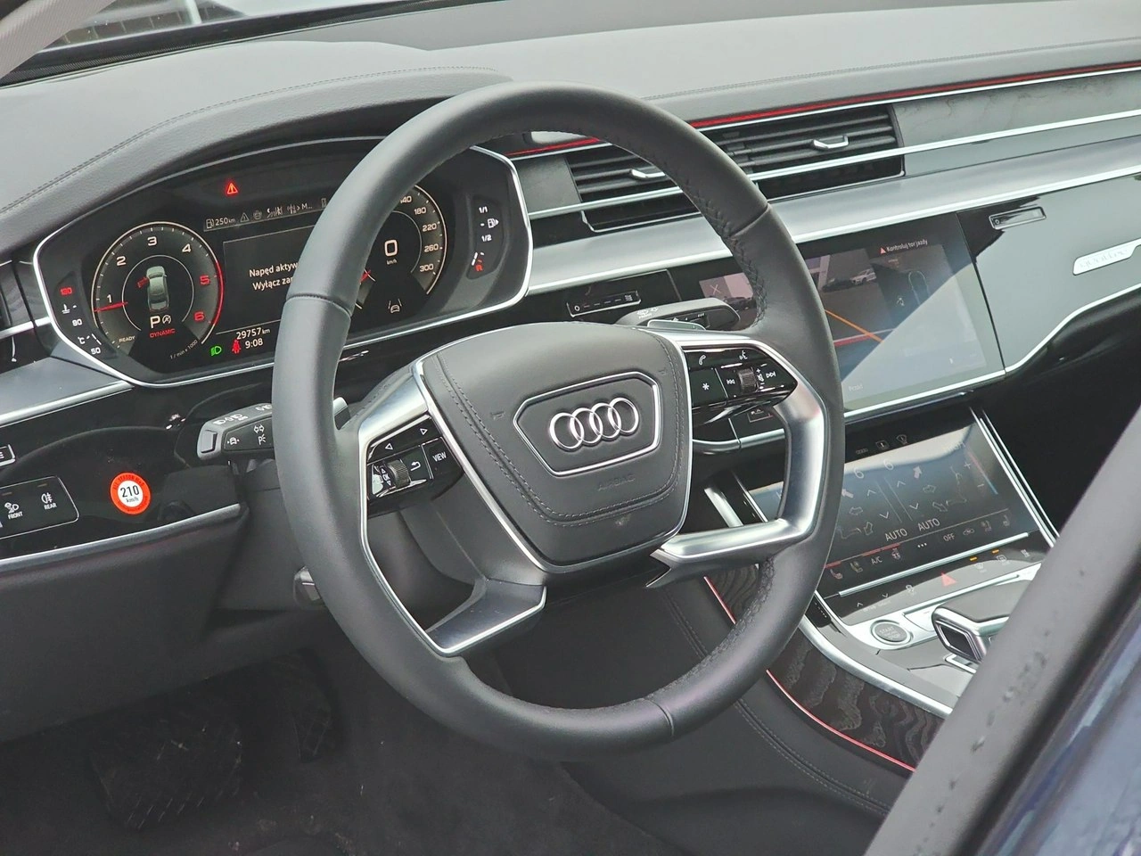 Audi A8 - Zdjęcie 16