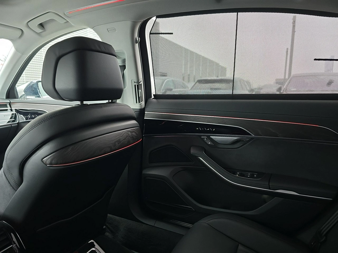 Audi A8 - Zdjęcie 33