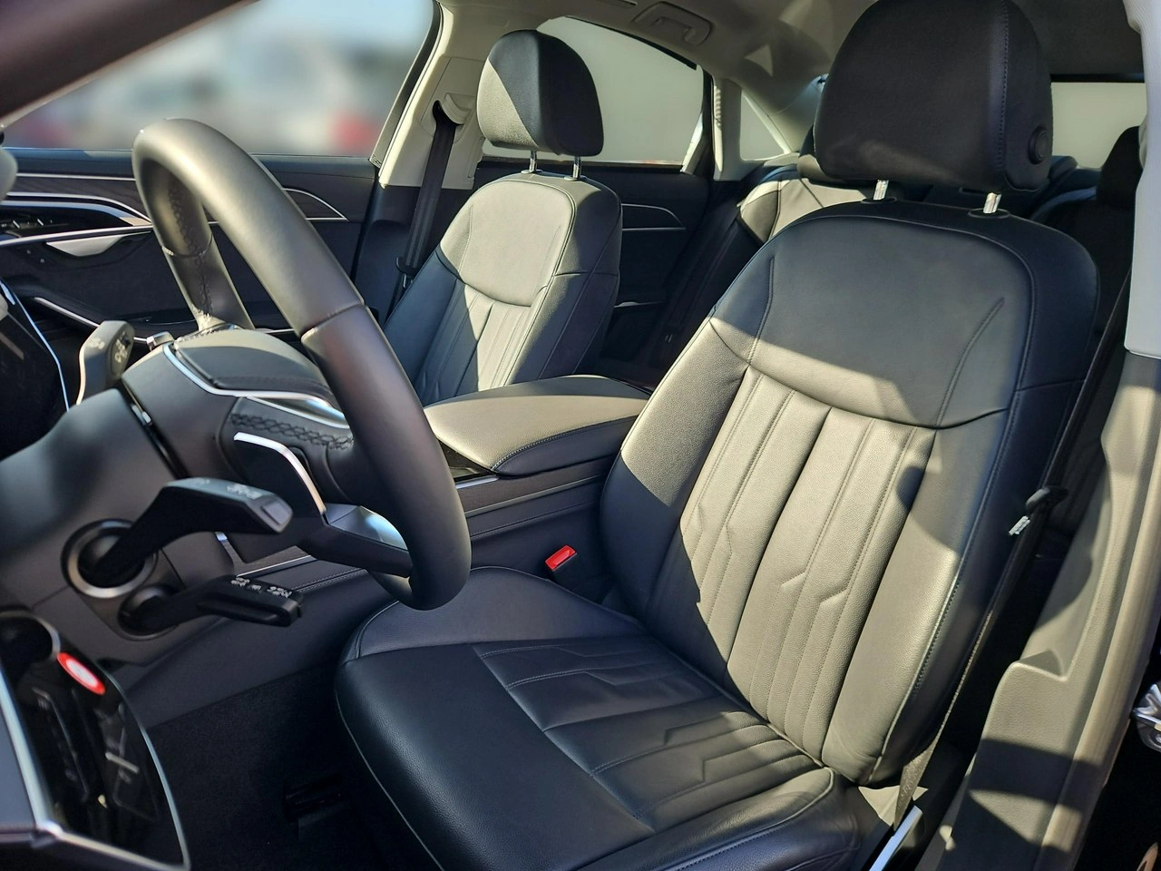 Audi A8 - Zdjęcie 17