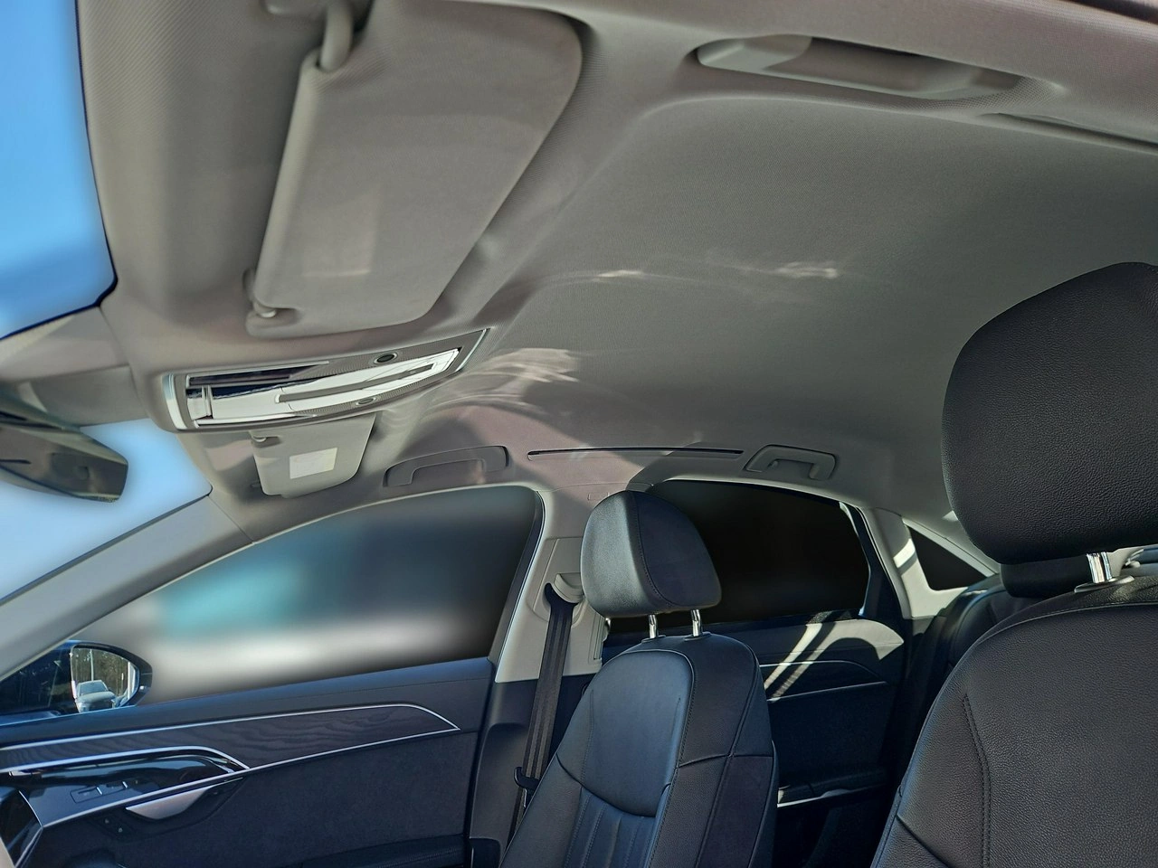 Audi A8 - Zdjęcie 27