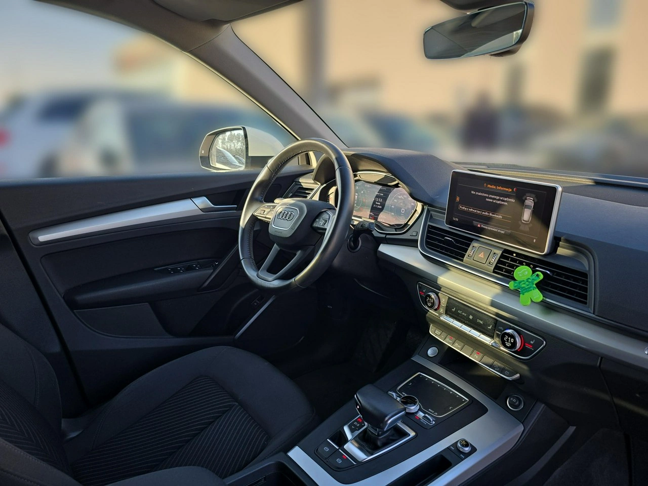 Audi Q5 - Zdjęcie 8