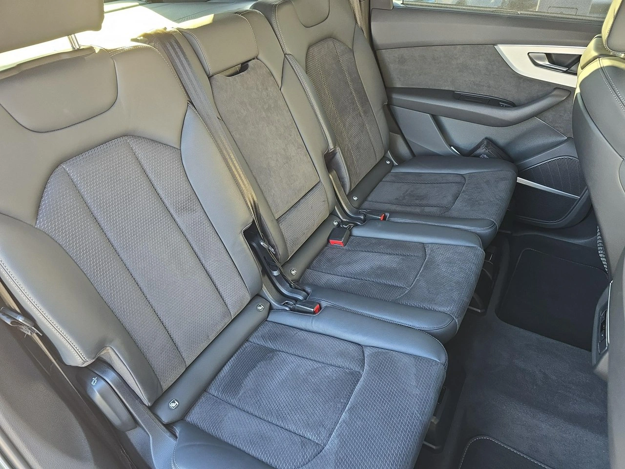 Audi Q7 - Zdjęcie 10