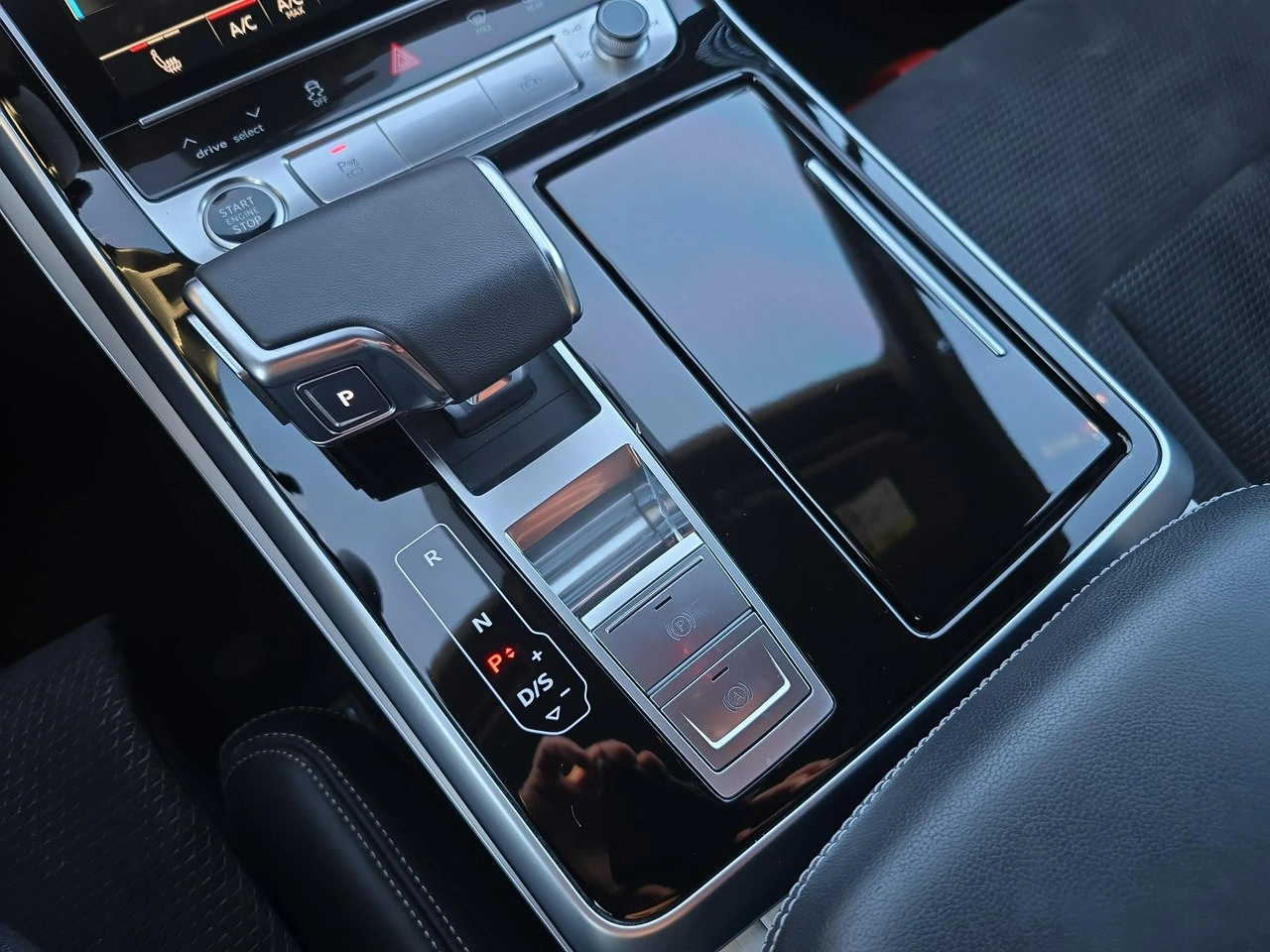 Audi Q7 - Zdjęcie 13