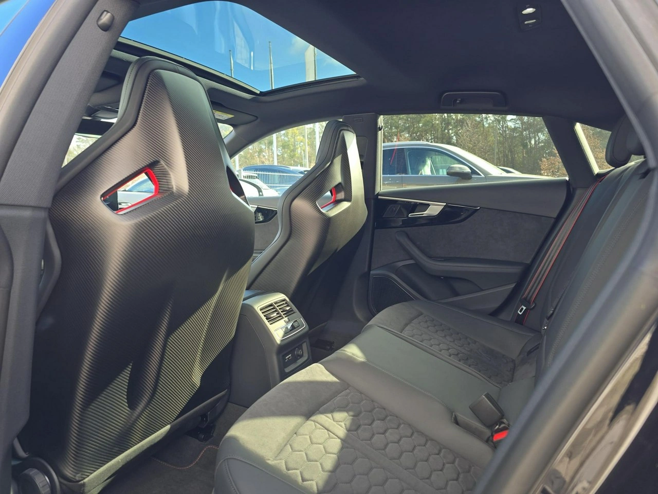 Audi RS5 - Zdjęcie 24