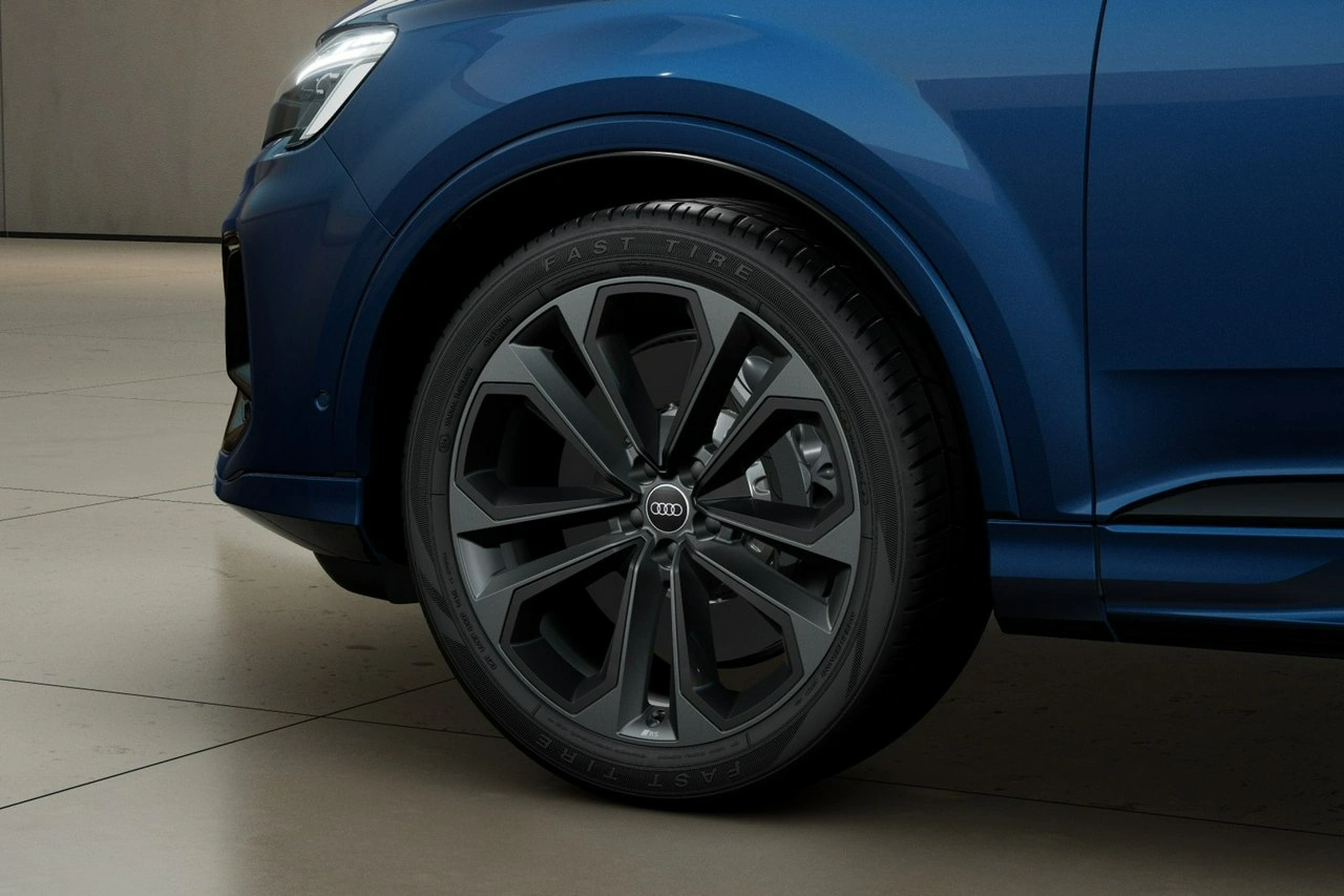 Audi Q7 - Zdjęcie 2