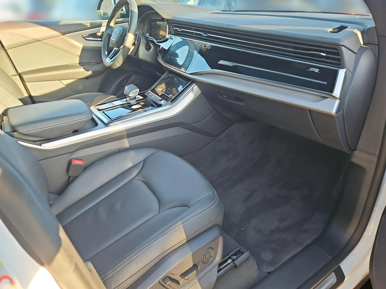 Audi Q8 - Zdjęcie 27