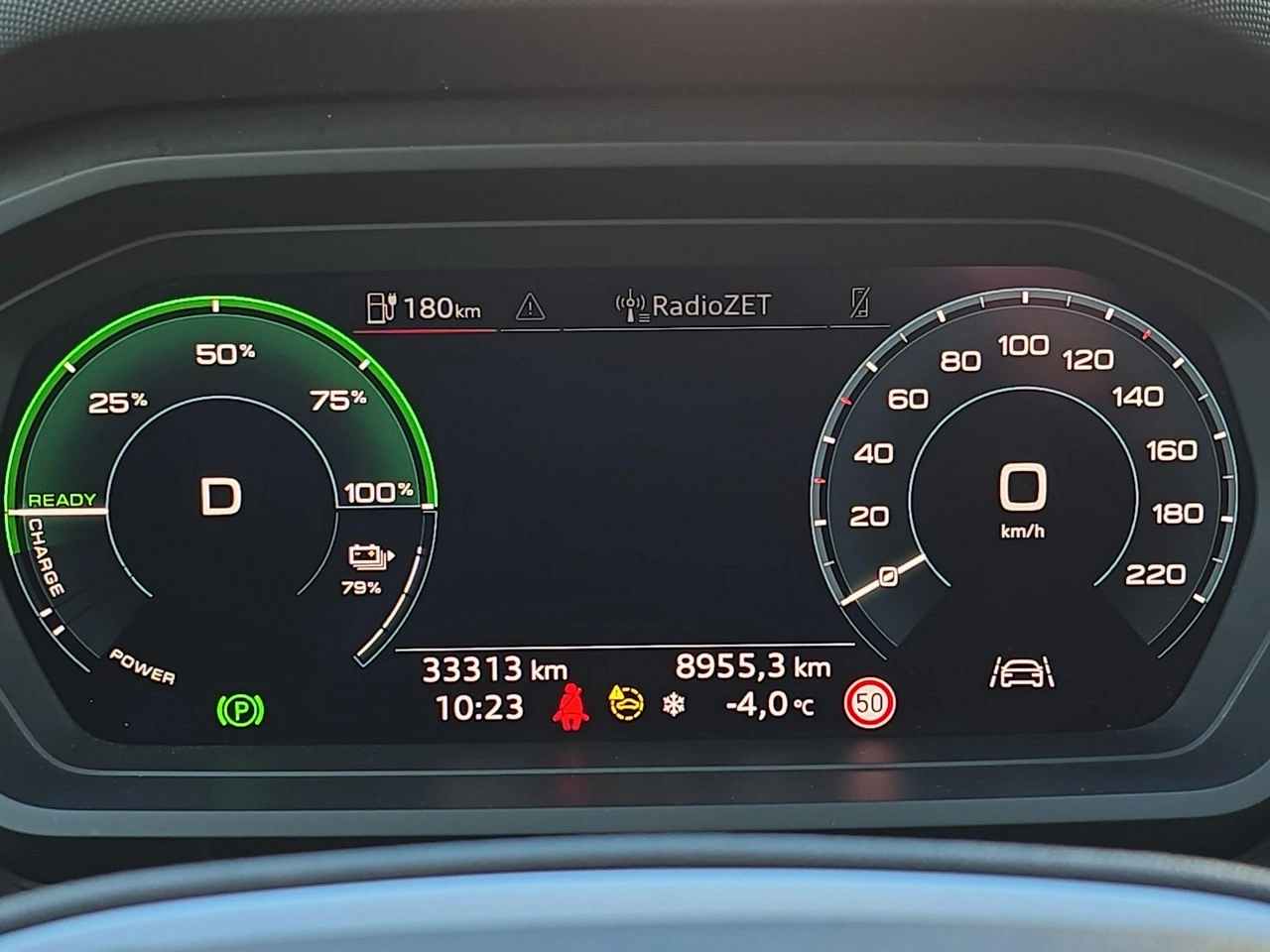 Audi Q4 e-tron - Zdjęcie 12