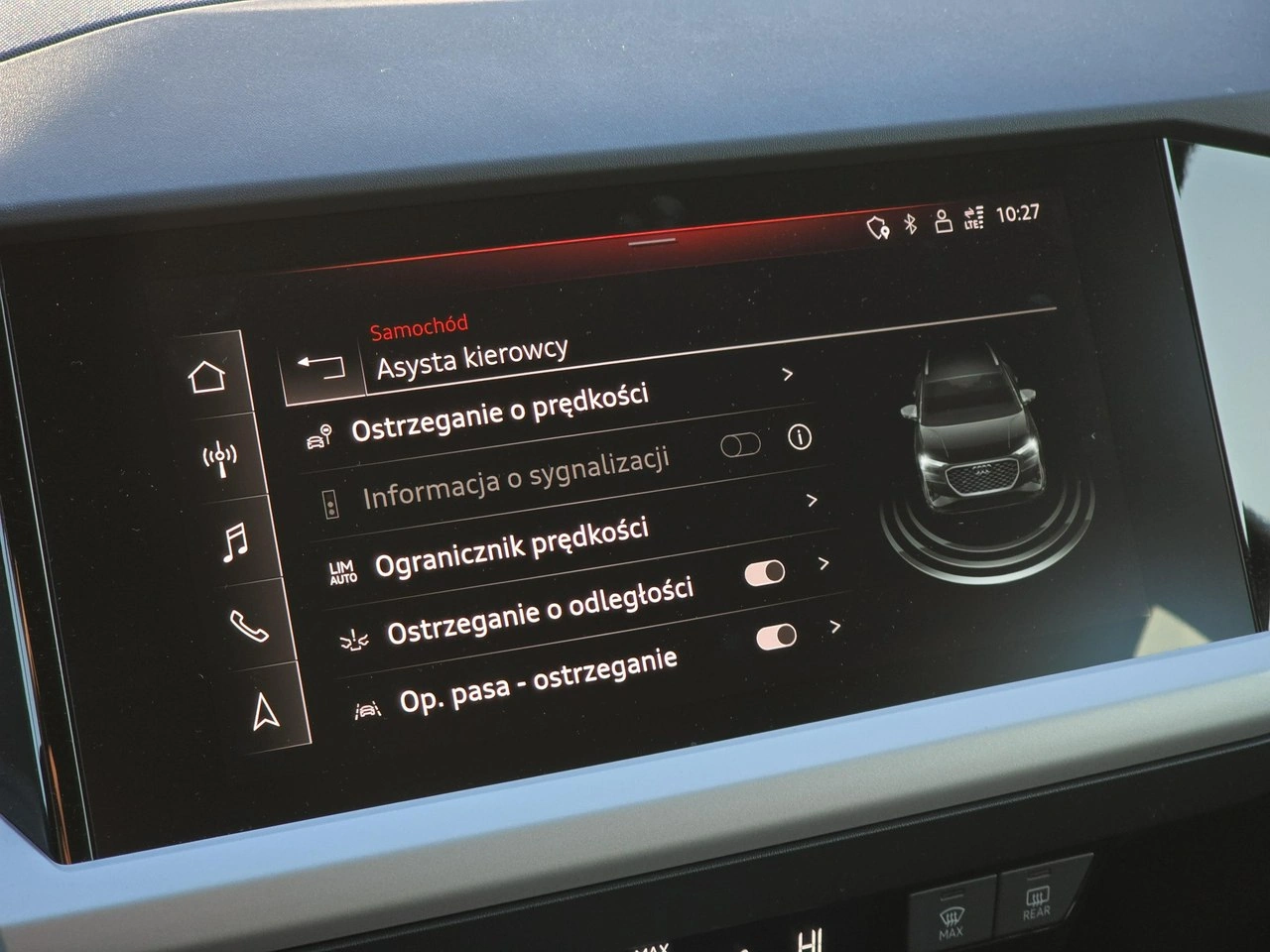 Audi Q4 e-tron - Zdjęcie 18