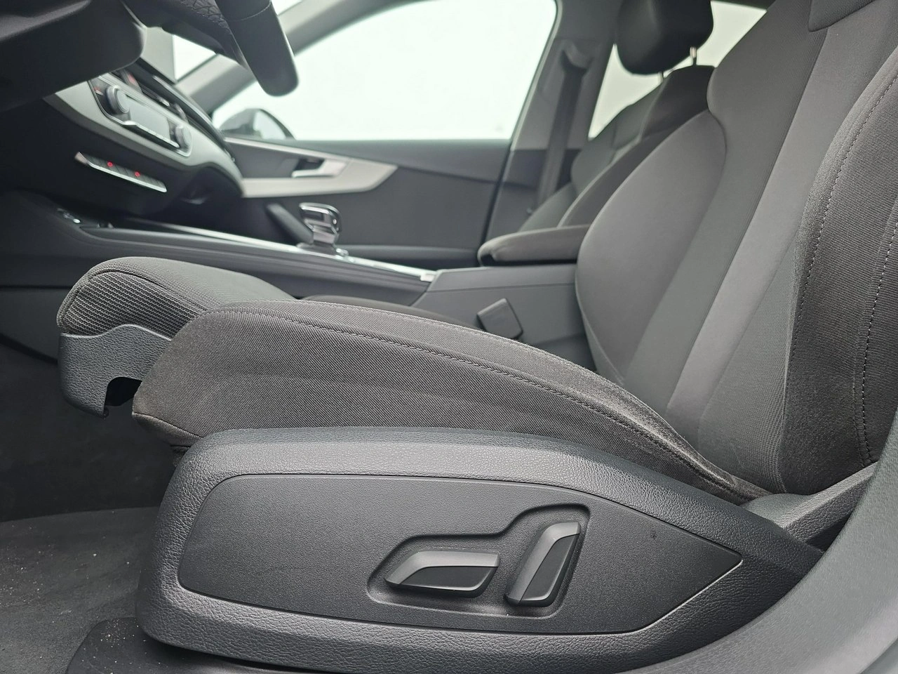 Audi A4 - Zdjęcie 18