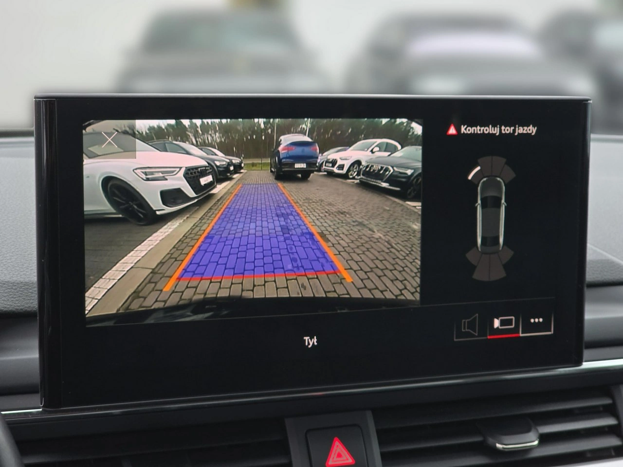 Audi A4 - Zdjęcie 22