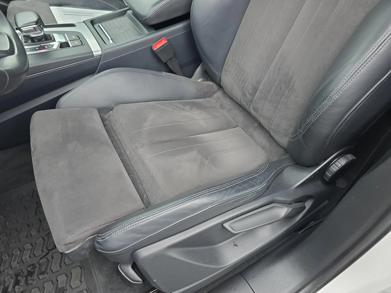 Audi Q5 - Zdjęcie 11