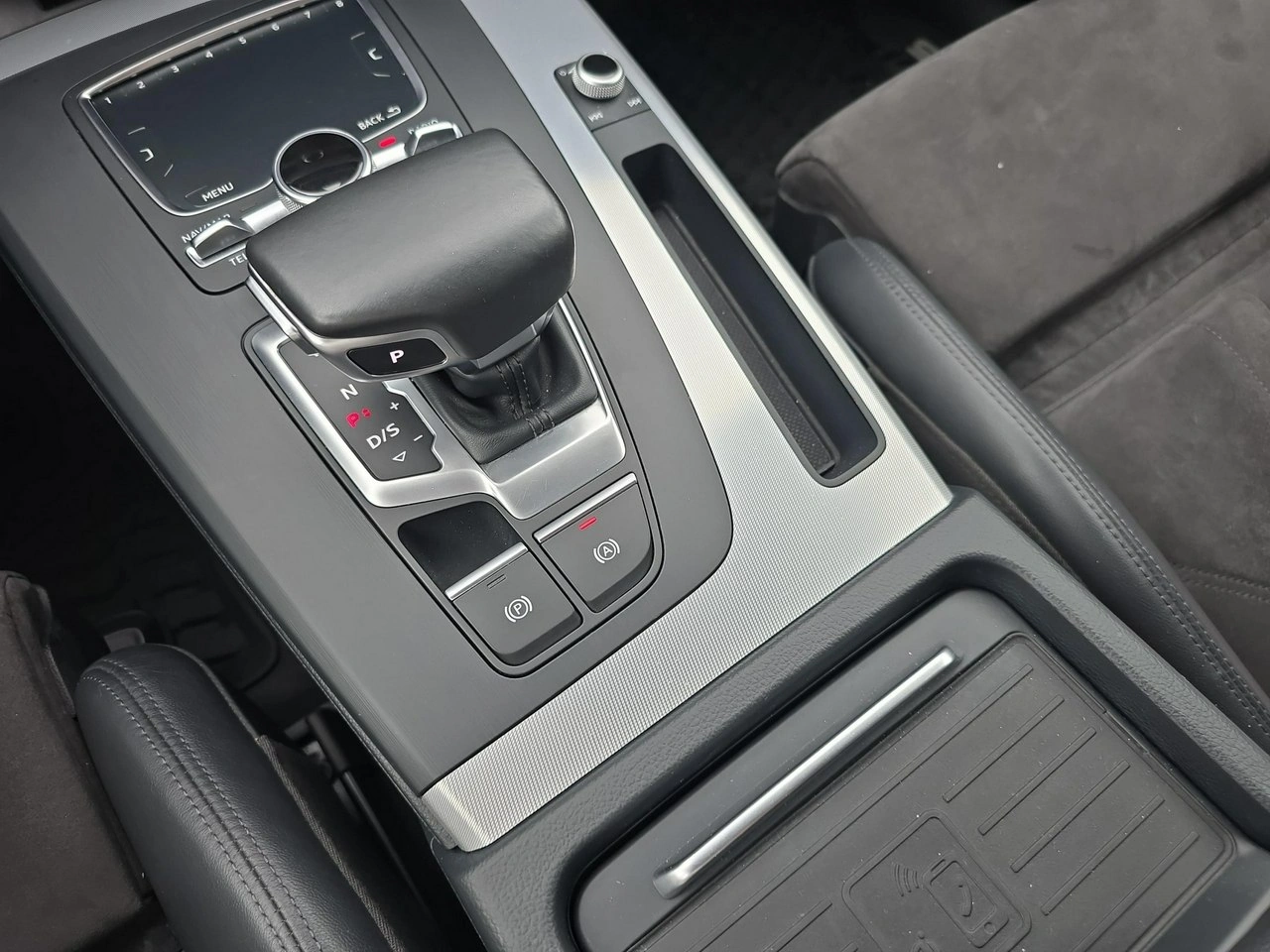 Audi Q5 - Zdjęcie 13