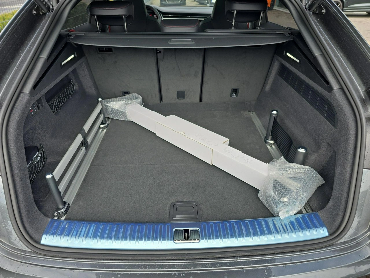 Audi SQ8 - Zdjęcie 14