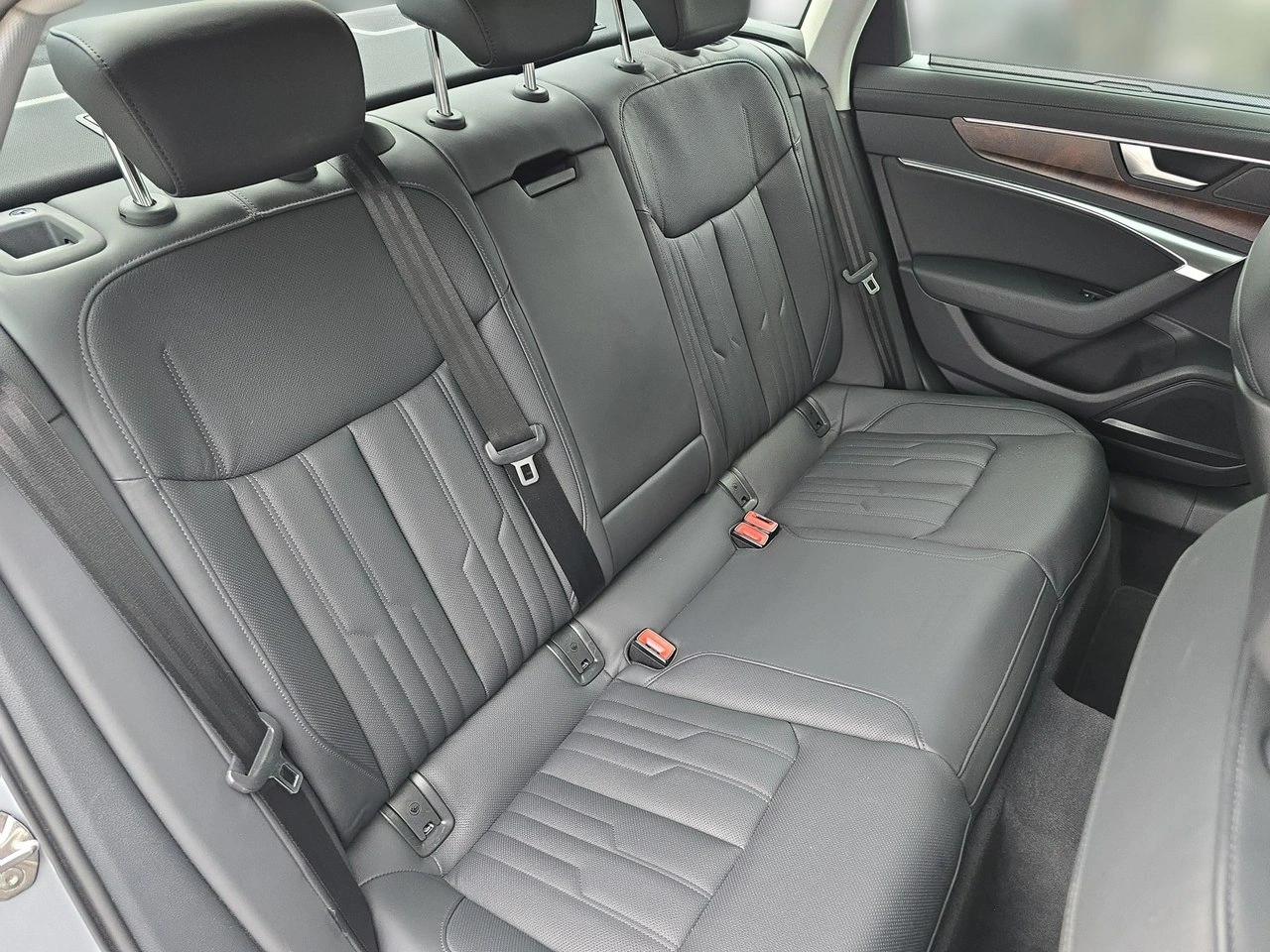 Audi A6 - Zdjęcie 10