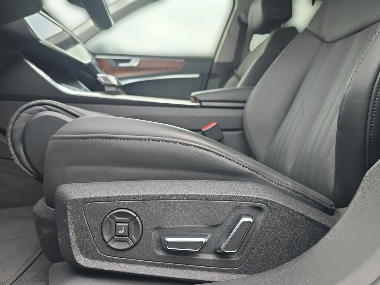 Audi A6 - Zdjęcie 16