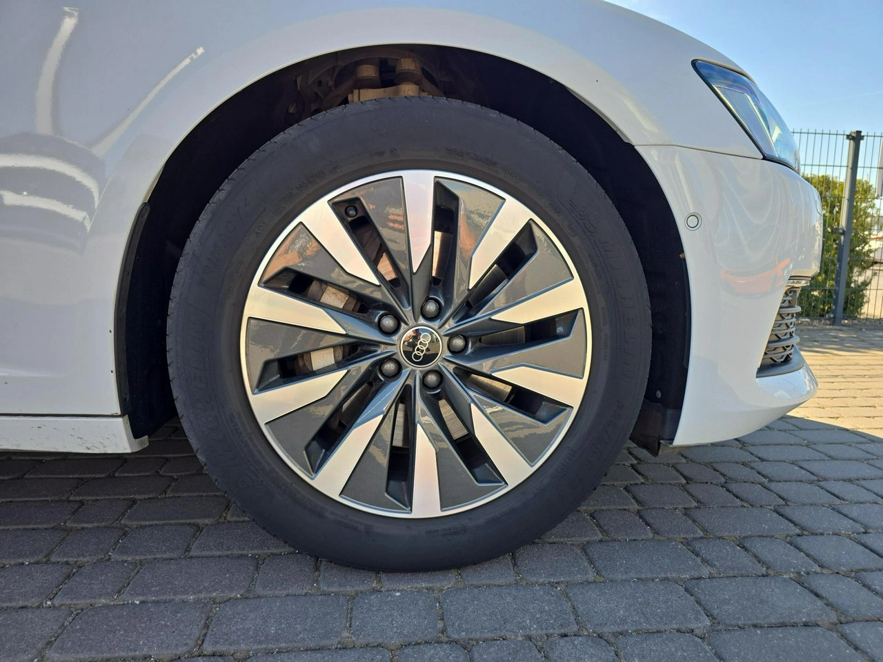 Audi A6 - Zdjęcie 15