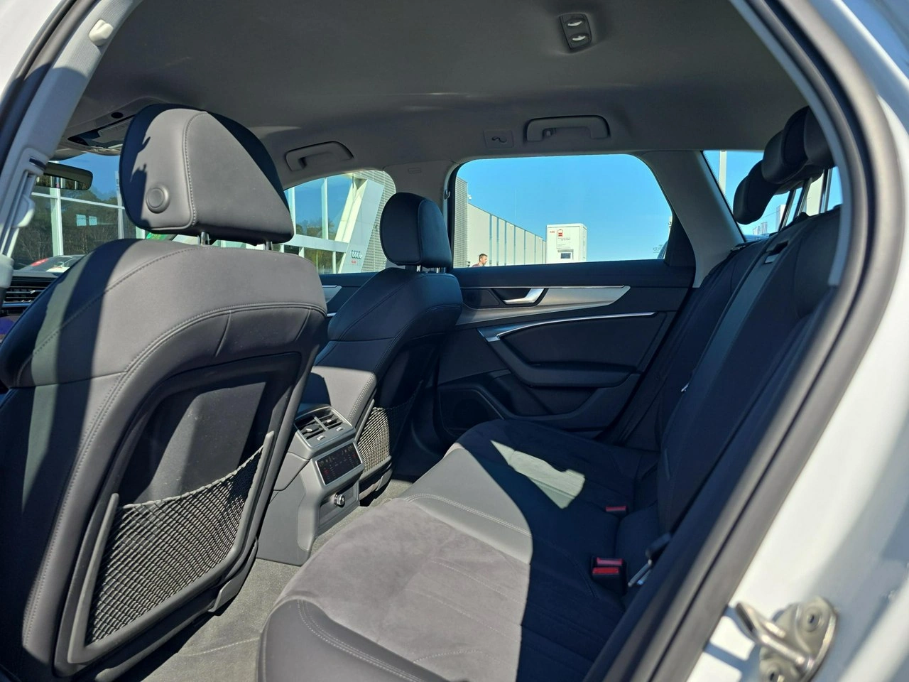 Audi A6 - Zdjęcie 19
