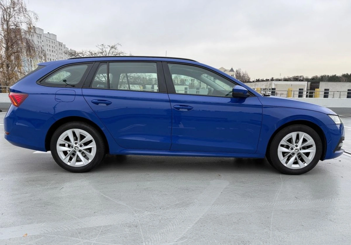 Skoda Octavia - Zdjęcie 9