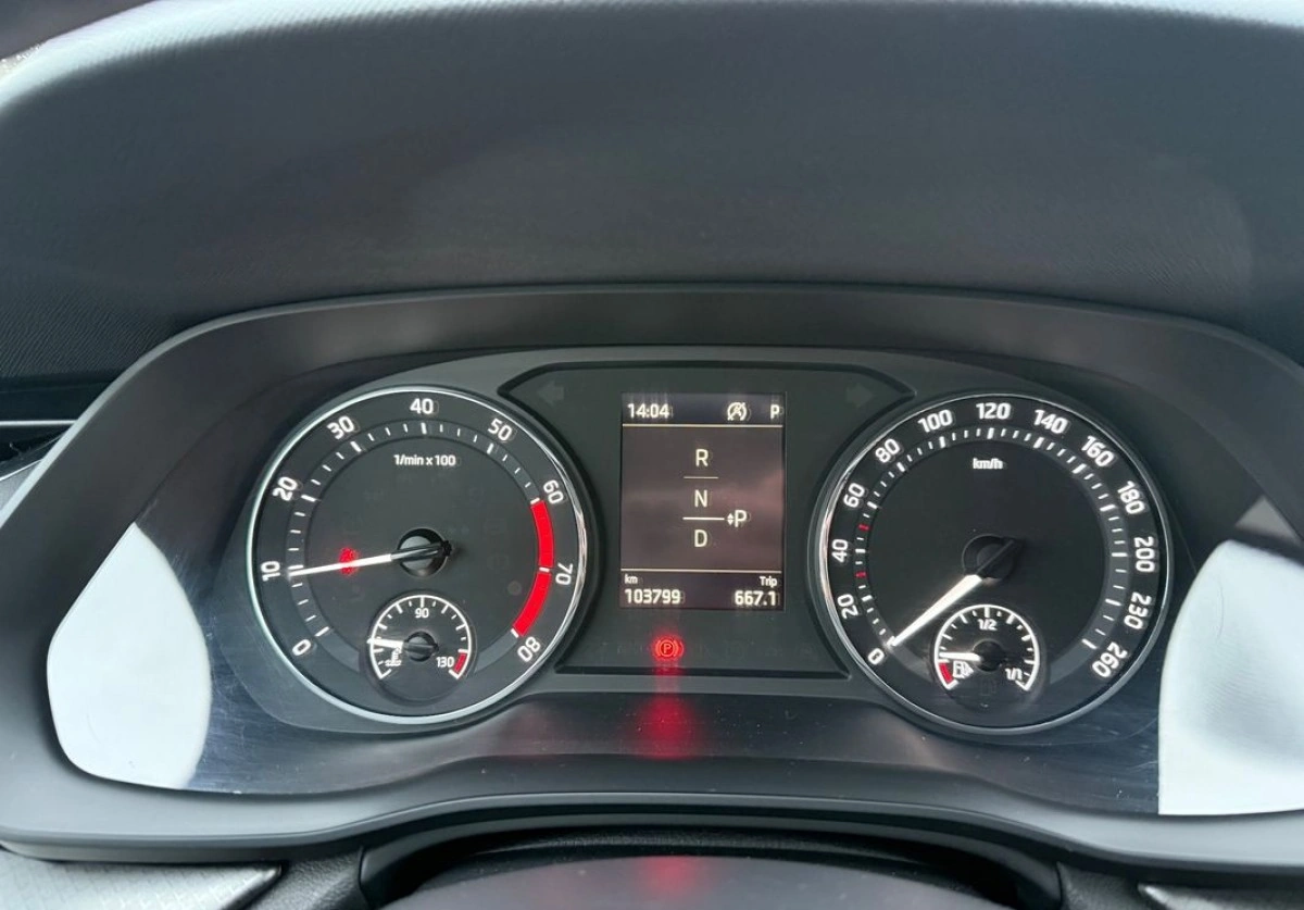 Skoda Octavia - Zdjęcie 18