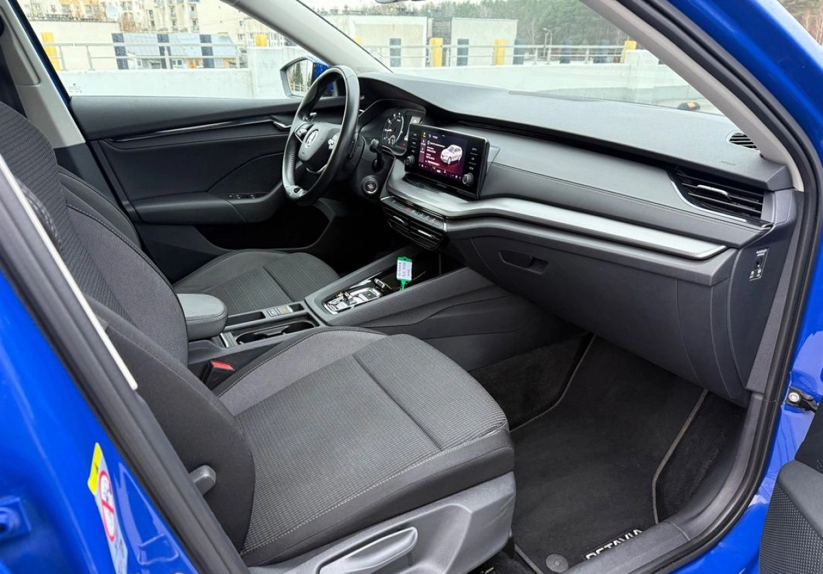 Skoda Octavia - Zdjęcie 28