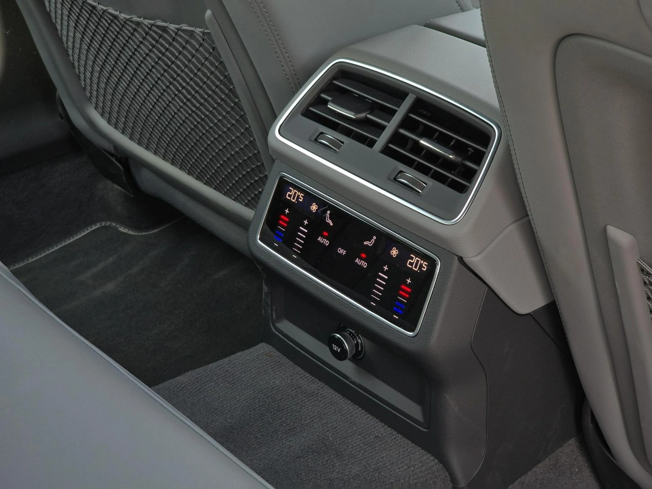 Audi A7 - Zdjęcie 17