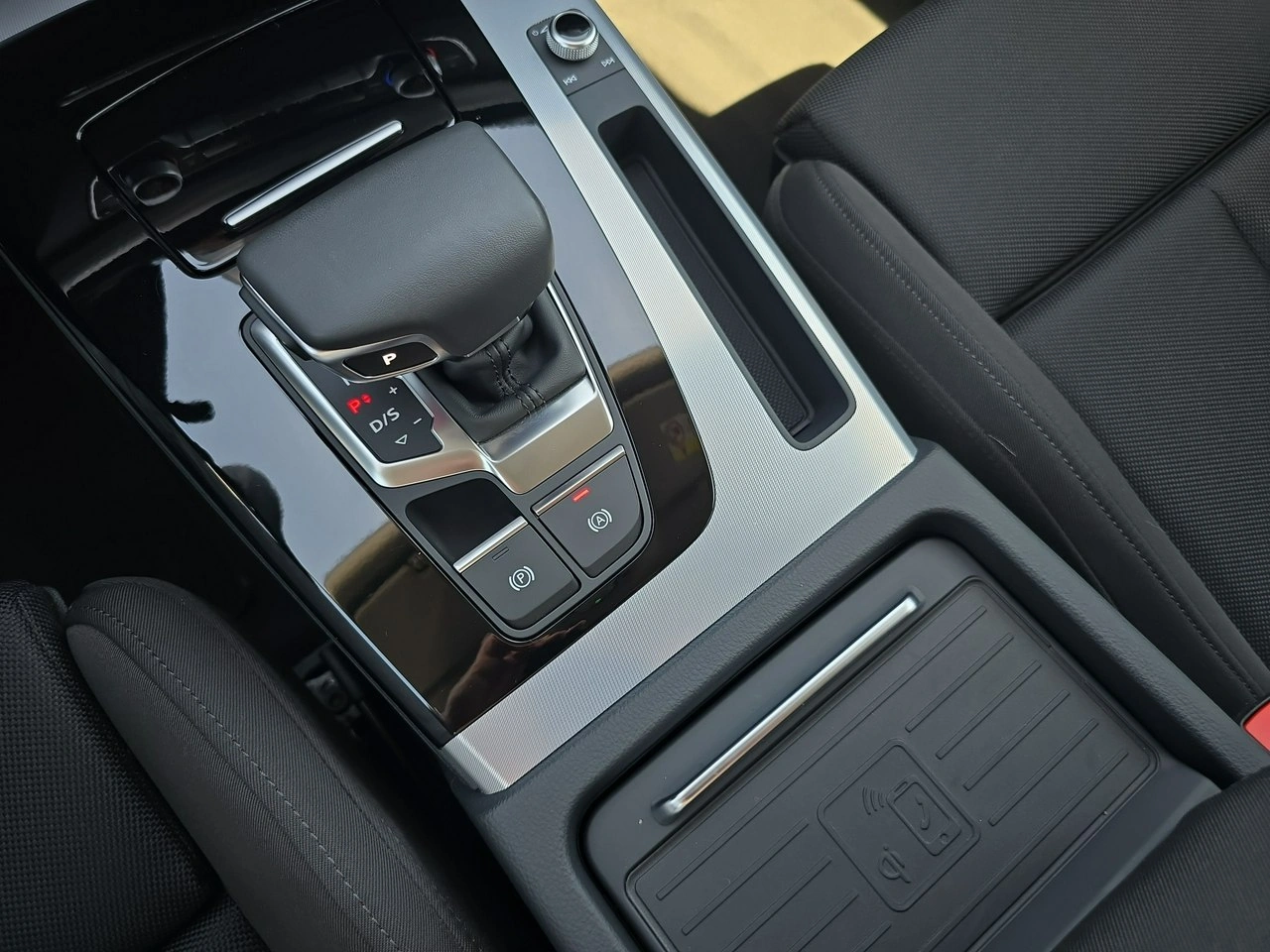 Audi Q5 - Zdjęcie 13