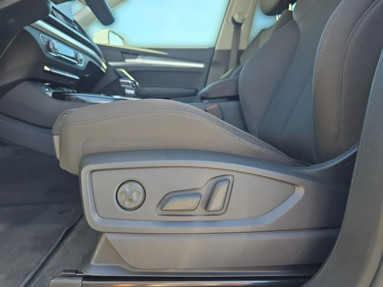 Audi Q5 - Zdjęcie 18