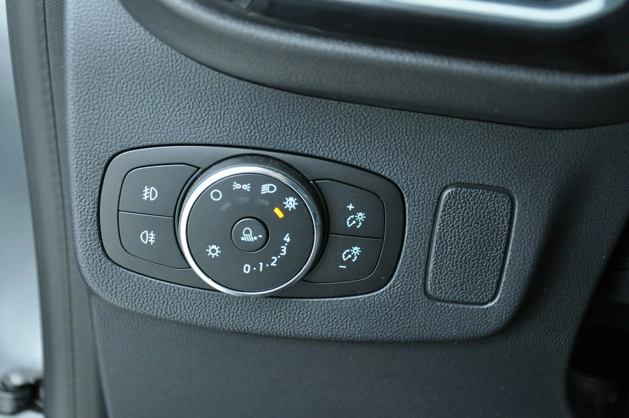 Ford Puma - Zdjęcie 9