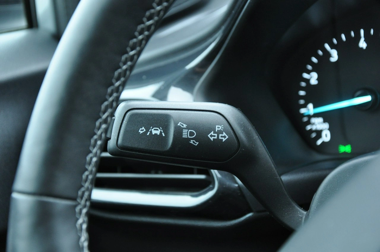 Ford Puma - Zdjęcie 10