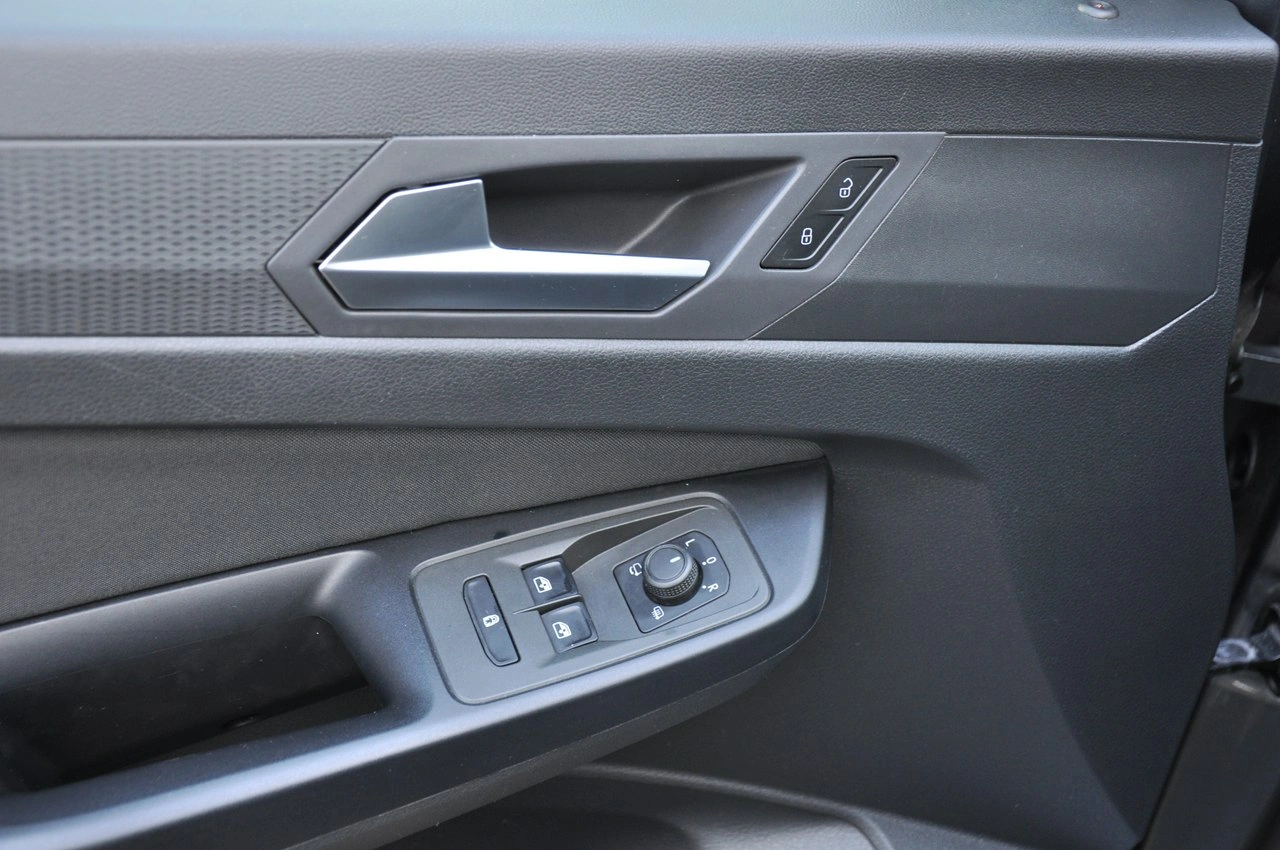 Ford Tourneo Connect - Zdjęcie 12