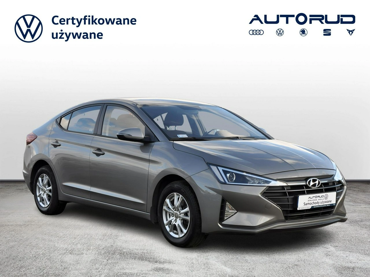 Hyundai Elantra - Zdjęcie 6