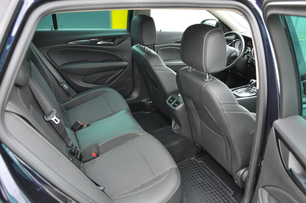 Opel Insignia - Zdjęcie 29