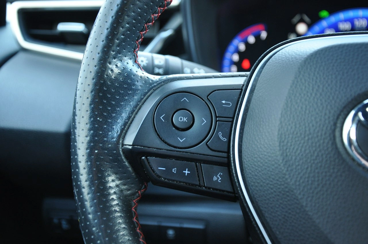 Toyota Corolla - Zdjęcie 14