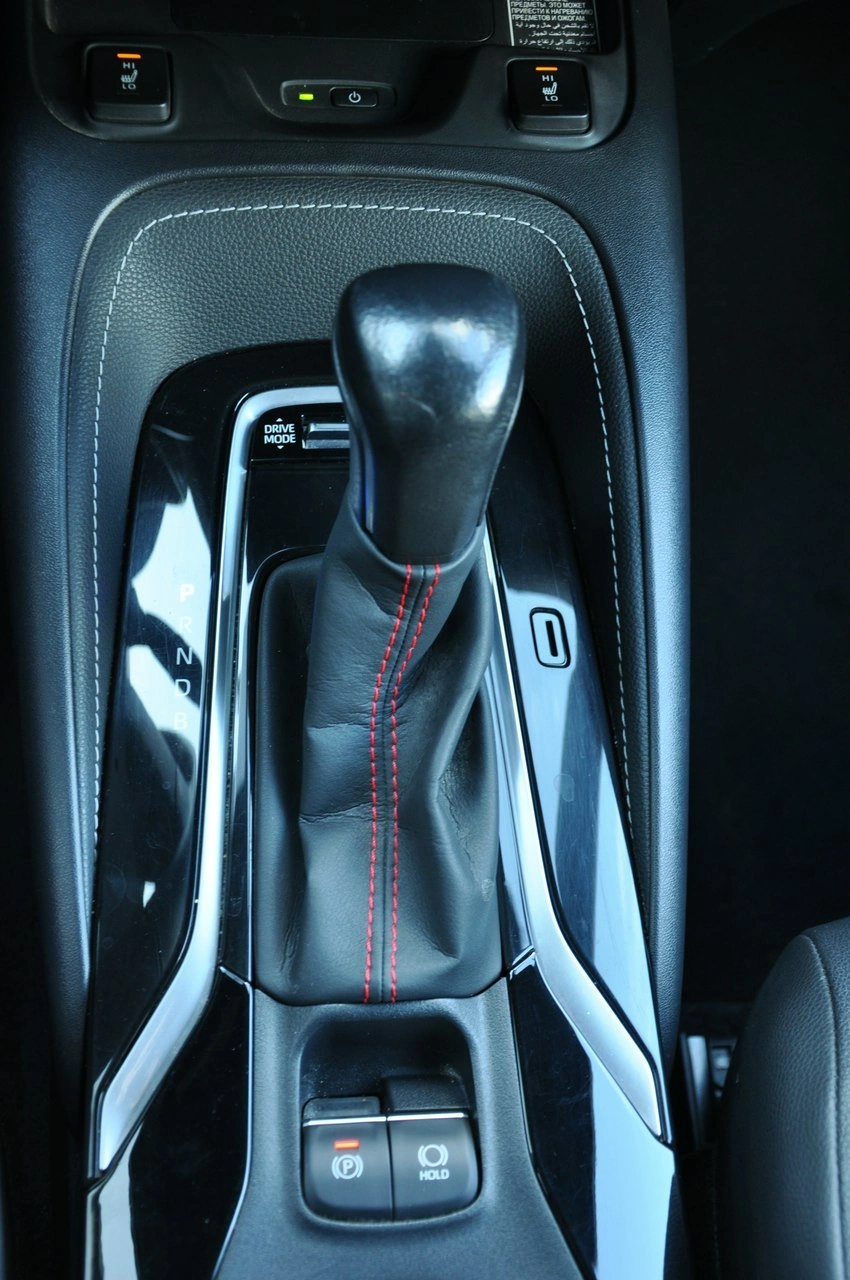 Toyota Corolla - Zdjęcie 20