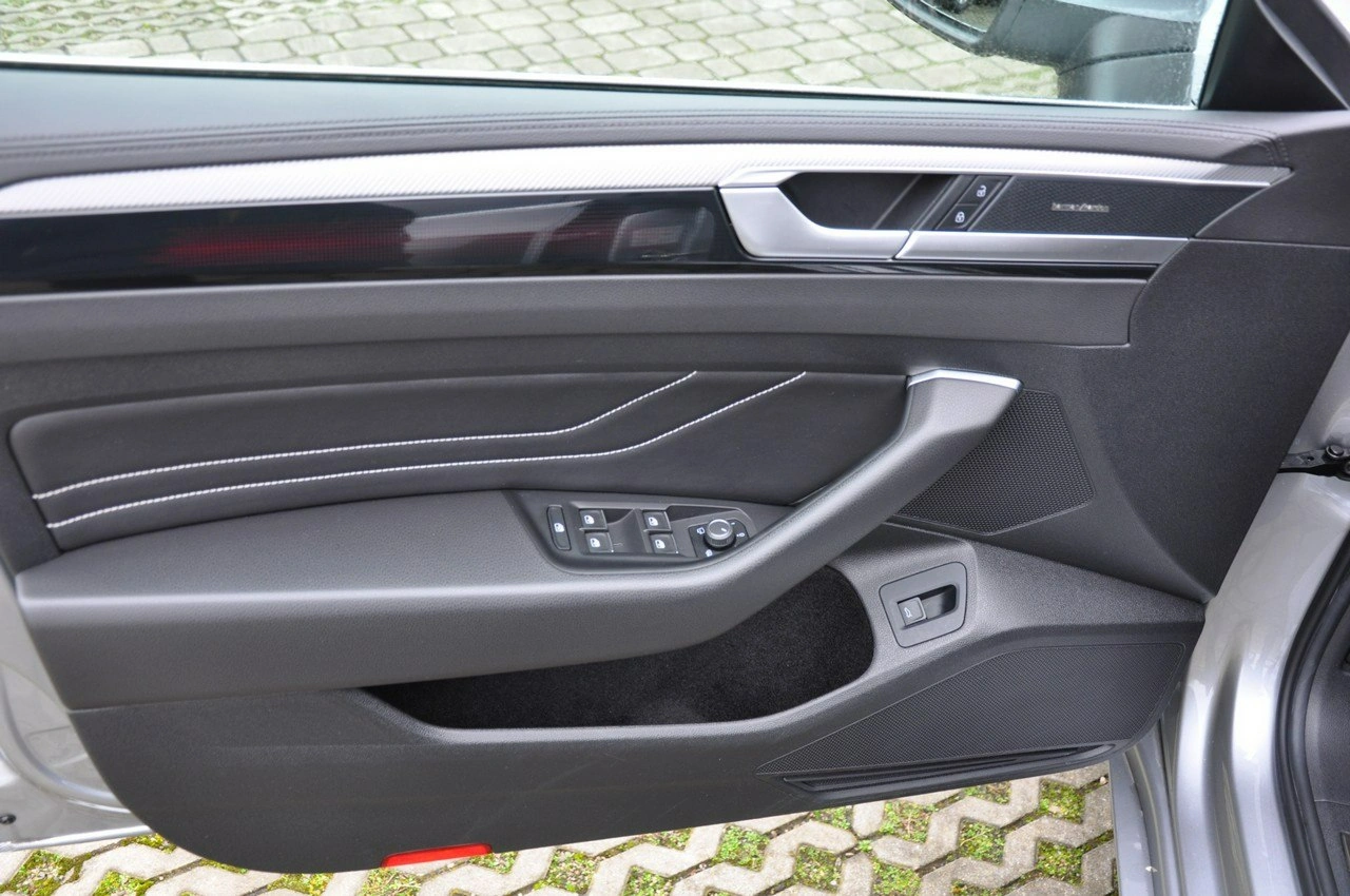 Volkswagen Arteon - Zdjęcie 11