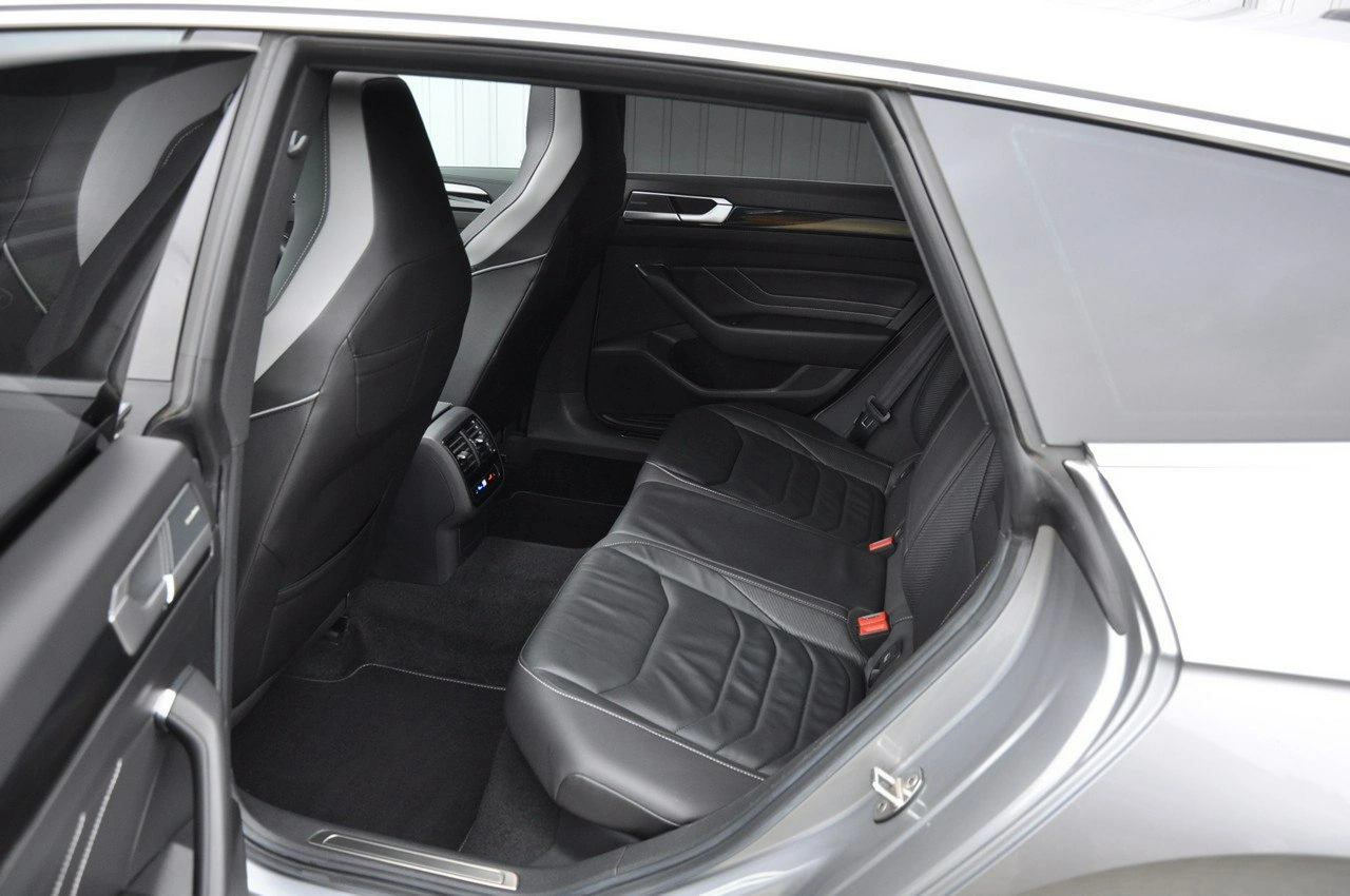 Volkswagen Arteon - Zdjęcie 33