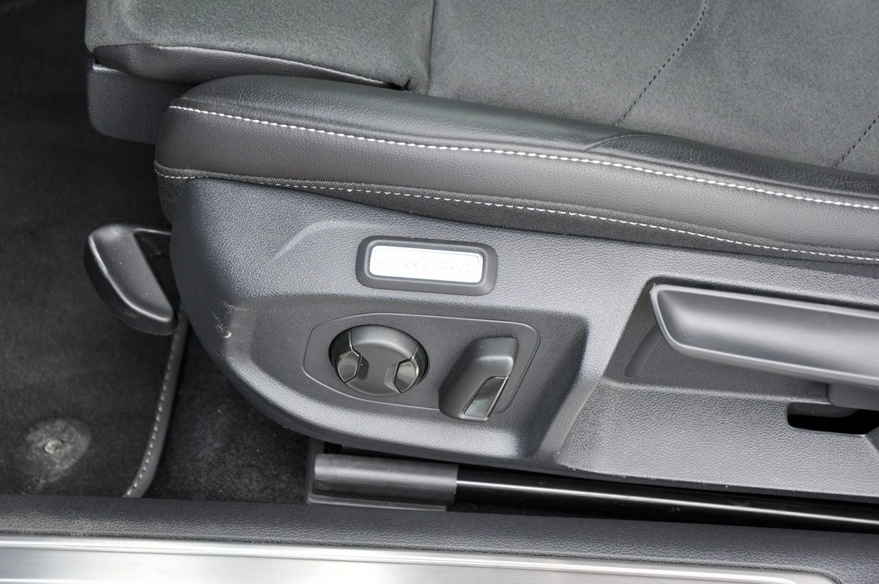 Volkswagen Arteon - Zdjęcie 10