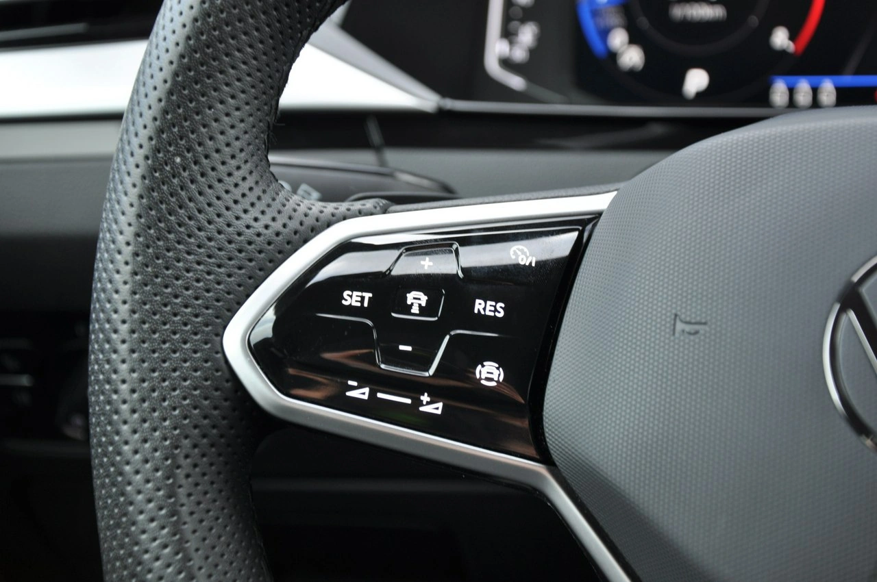 Volkswagen Arteon - Zdjęcie 13