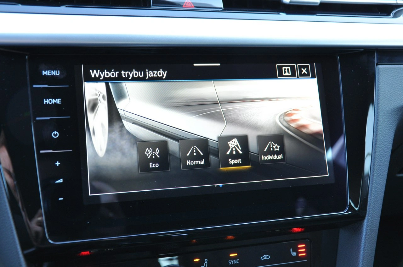 Volkswagen Arteon - Zdjęcie 19