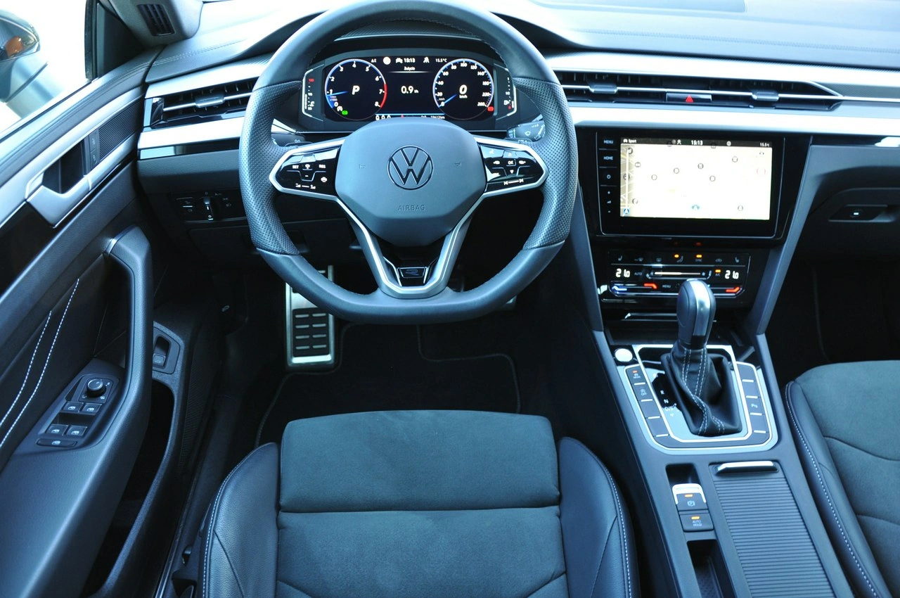 Volkswagen Arteon - Zdjęcie 23