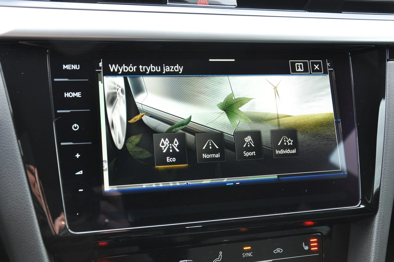 Volkswagen Arteon - Zdjęcie 23