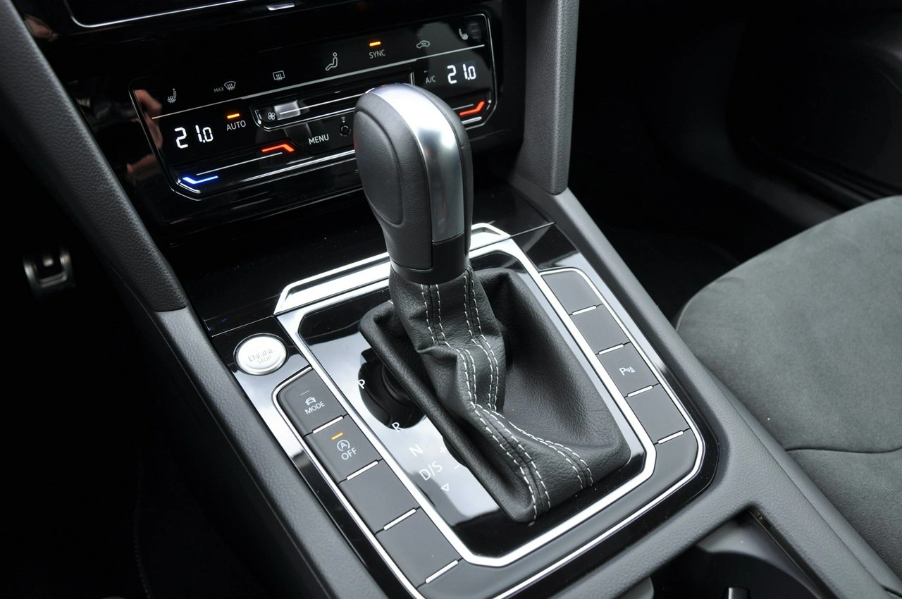 Volkswagen Arteon - Zdjęcie 24