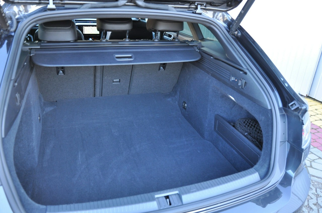 Volkswagen Arteon - Zdjęcie 25