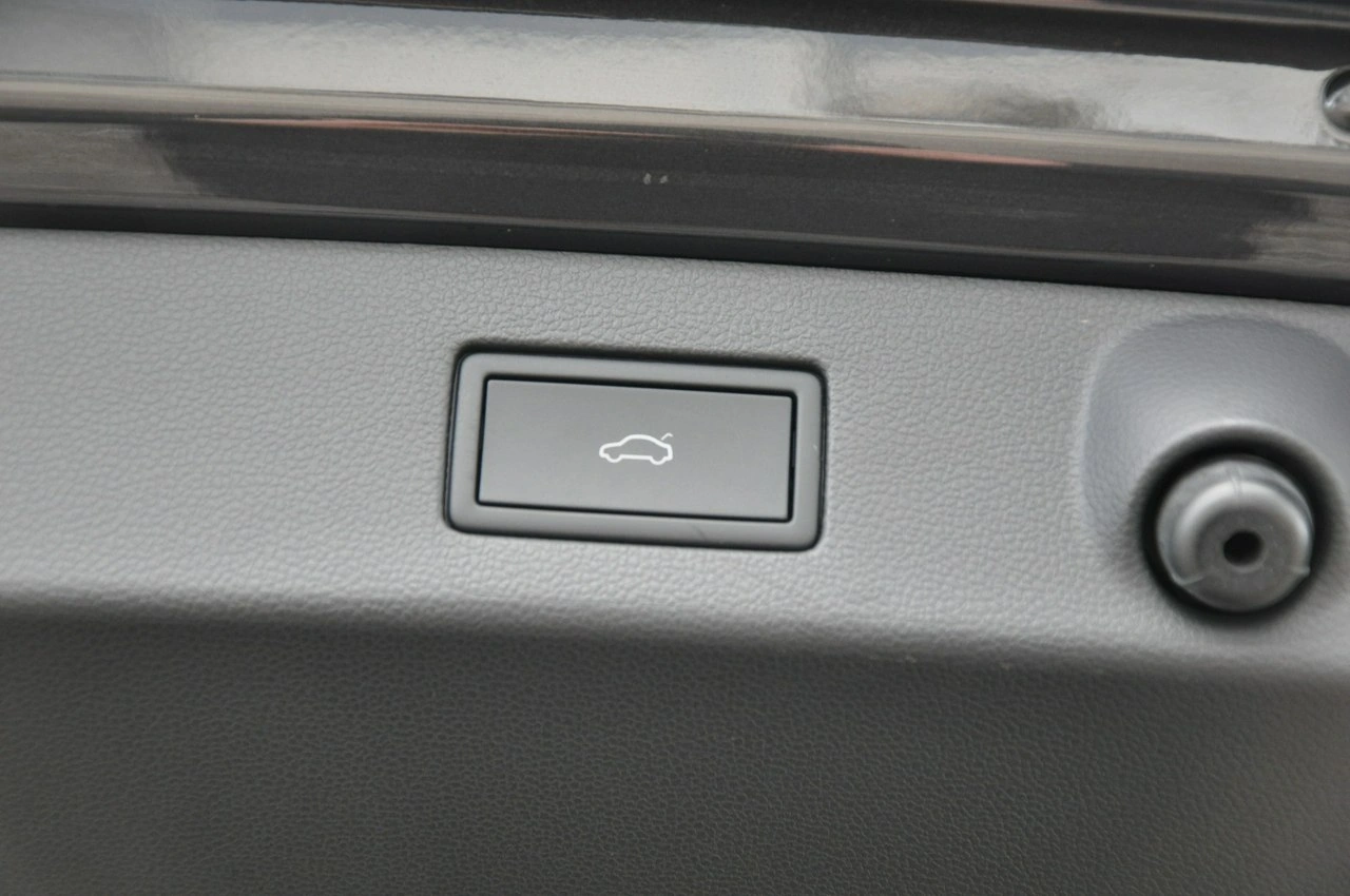 Volkswagen Arteon - Zdjęcie 32