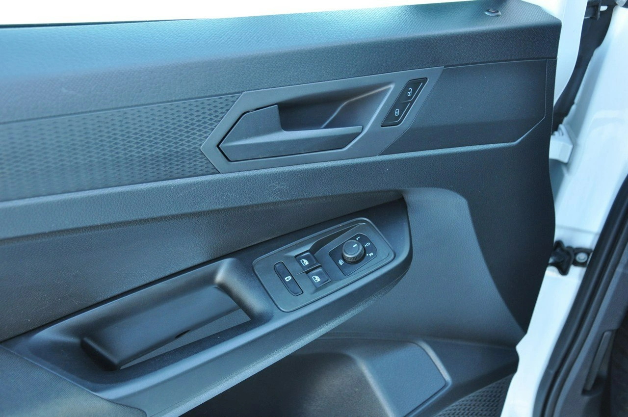Volkswagen Caddy - Zdjęcie 10